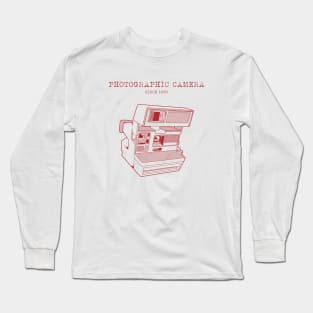 PHOTOGRAPHIC CAMERA red lineart version Long Sleeve T-Shirt
